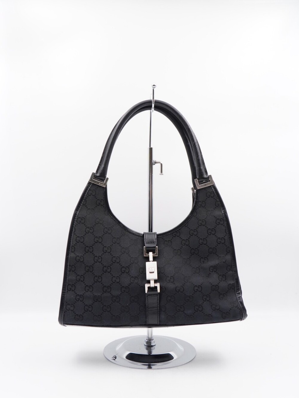 CL16 💕 Gucci GG Canvas Jackie Hobo